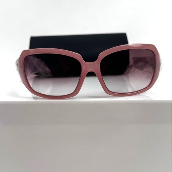 Women\'s Fendi NWT Pink With Graffiti Interior Sunglasses main image 9